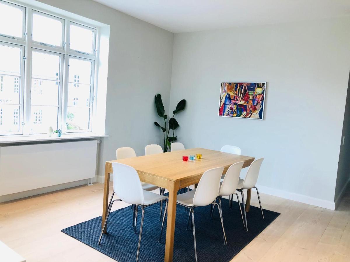 Aday - 4 Bedroom - Modern Living Apartment - Aalborg Buitenkant foto